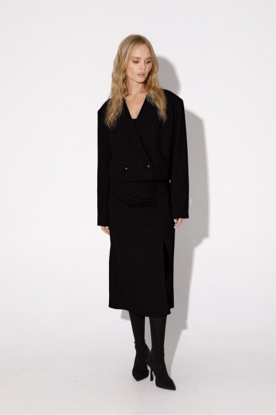 Черный костюм 2-ка из вискозы с жакетом и юбкой PiRS 4965 черный - фото 2