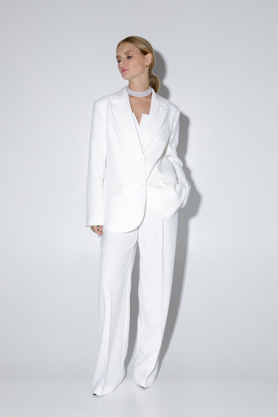 Костюм-тройка из жакета, топа-корсета и брюк со стрелками PiRS 5026 белый - фото 8