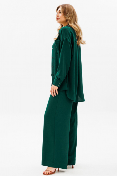 Трехпредметный летний комплект из рубашки брюк и топа AVRIL 3002-I изумрудный - фото 2