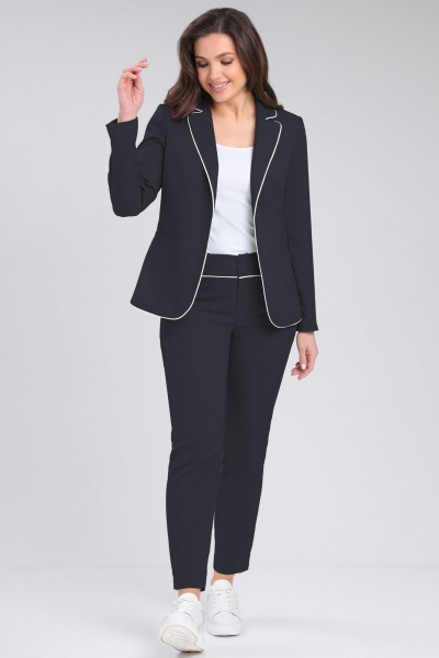 Демисезонный синий комплект жакет, джемпер и укороченные брюки LeNata 32099 синий - фото 1