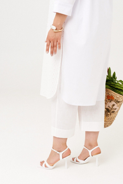 Белый летний комплект из платье-рубашки и свободных брюк Almirastyle 372 - фото 6