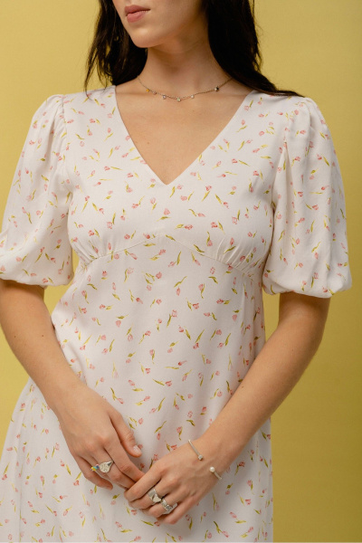 платье летнее с фигурным вырезом и сборками по лифу JRSy 2468 - фото 4