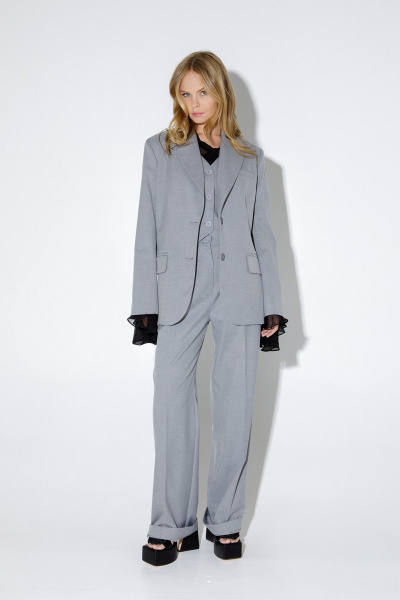 Костюм из оверсайз жакета и широких брюк PiRS 5234 светло-серый - фото 1