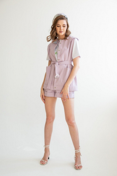 Фиолетовый хлопковый костюм шорты с жилетом на пуговицах ERTANNO 2120-лила лиловый - фото 1