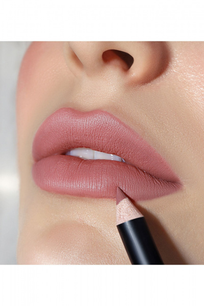 Карандаш для губ розовый с матовым финишем и четким контуром LUXVISAGE SOFT MATTE 603 Powder Rose - фото 3