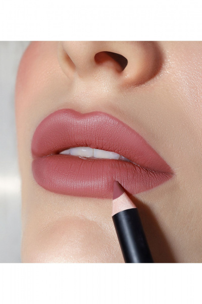 Карандаш для губ розовый с насыщенным матовым покрытием LUXVISAGE SOFT MATTE 605 Lilac Pink - фото 3