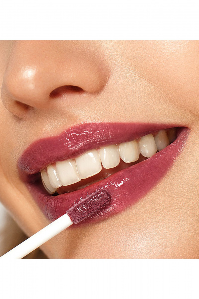 Глянцевый бальзам для губ с питательными компонентами, нежный уход LUXVISAGE MIRACLE CARE 102 smoky plum - фото 3