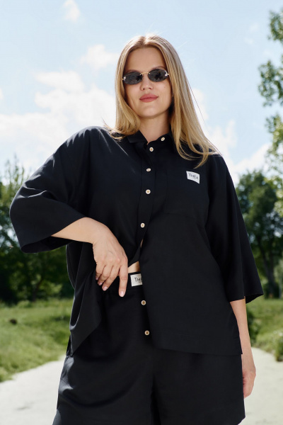 Рубашка летняя прямая лиоцелл с накладным карманом THÉA club 1001 черный - фото 6