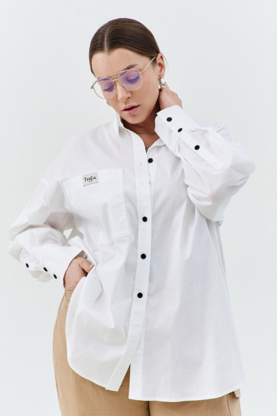 Рубашка оверсайз из хлопка с мужским стилем и ассиметричным низом THÉA club 1002 белый - фото 7