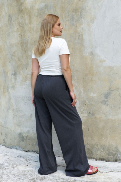 Брюки-палаццо из трикотажа с имитацией застежки и карманами THÉA club 3001.5005 графитовый - фото 6