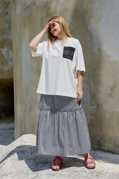 Оверсайз футболка с контрастным накладным карманом из хлопка THÉA club 3004 молочный - фото 9