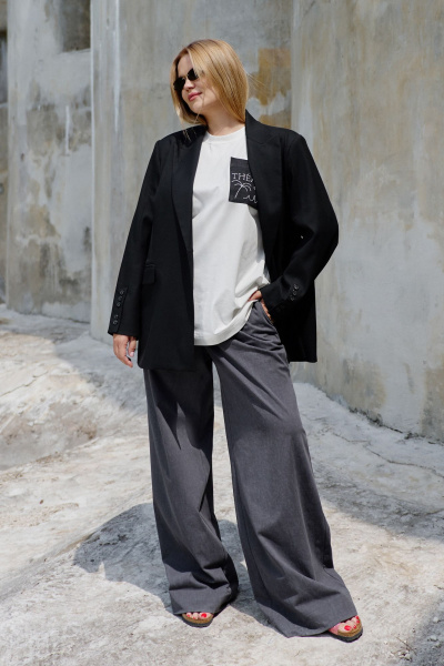 Оверсайз футболка с контрастным накладным карманом из хлопка THÉA club 3004 молочный - фото 6