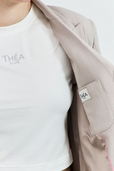 Жакет из костюмной ткани с застежкой на роговые пуговицы THÉA club 4001 жемчужно-серый - фото 17