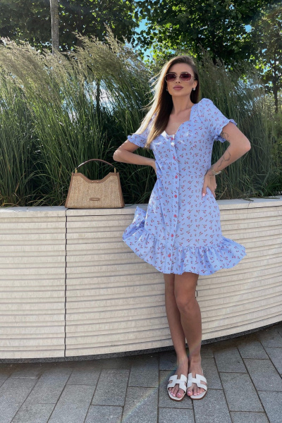 Платье короткое с цветочным принтом и фигурным вырезом Skipper Design 4466 голубой - фото 2