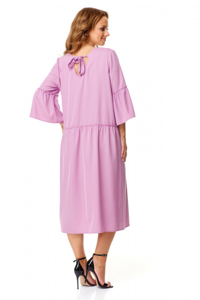 Платье свободного кроя с присборенным воланом Mubliz 151 лаванда - фото 10