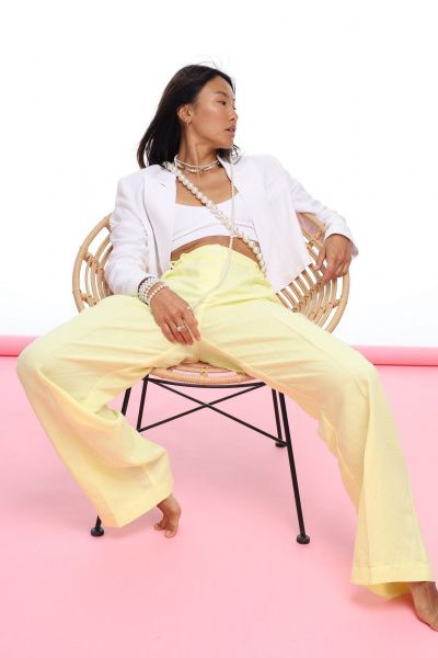 Женский классический костюм из вискозы и замши для демисезона BURO 1312 - фото 6