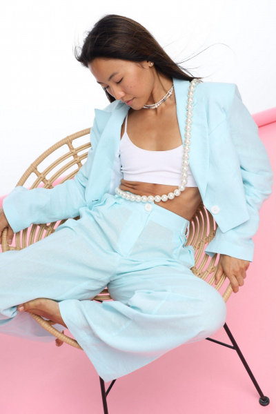 Летние голубые брюки из льна с карманами BURO 1313 - фото 7