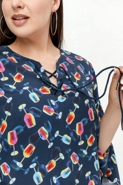 Туника с разрезом, V-вырезом, расширенным рукавом 7/8 La rouge 9070 синий-(бокалы) - фото 6