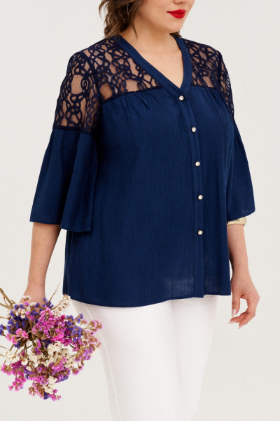 Блуза и брюки из вискозы и текстиля с гипюром летний комплект Almirastyle 356 белый, синий - фото 5