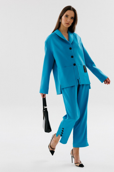 Костюм жилет и брюки с асимметричным низом NikVa 566-1 голубой - фото 9