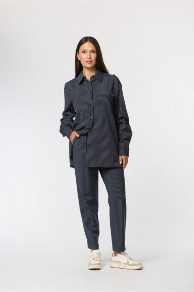 Блузка свободного кроя с рубашечным воротником и карманом FASHION CENTRE Шр-3392 синий в полоску - фото 1