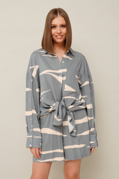 Комплект блузы и шортов из вискозы с разрезами на лето PUR PUR 11-087/9 - фото 1