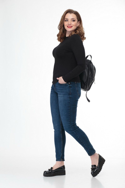 Демисезонный трикотажный укороченный лонгслив с округлым воротом Anelli 897 черный - фото 3