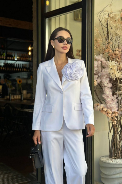 Костюм из жакета и брюк классического стиля из текстиля Temper 134 белый - фото 2