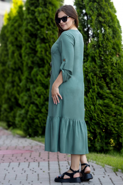 Зеленое летнее макси платье из льна с сборкой и карманами Gold Style 2657 изумруд - фото 9