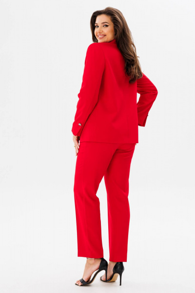 Деловой костюм из текстиля: жакет и брюки с асимметричным лацканом Vilena 974 красный - фото 4