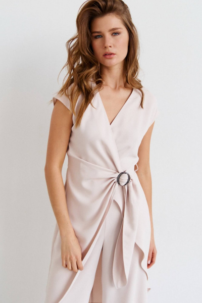 Жилет из легкого текстиля с сборками и завязками на талии Morozov Amavie 3.2002_A1_Magdalena песочный - фото 1