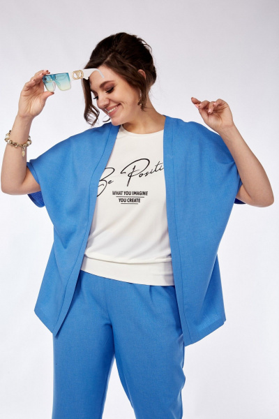 Комплект голубых брюк, жакета и топа в стиле casual Grace for you 306 - фото 2