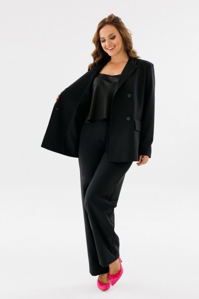 Деловой костюм черный с прямыми брючными классическими линиями LadisLine 1513 черный - фото 2