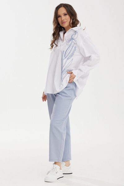Комплект блузы рубашечного кроя и классических брюки из текстиля Магия моды 2457 голубой - фото 5