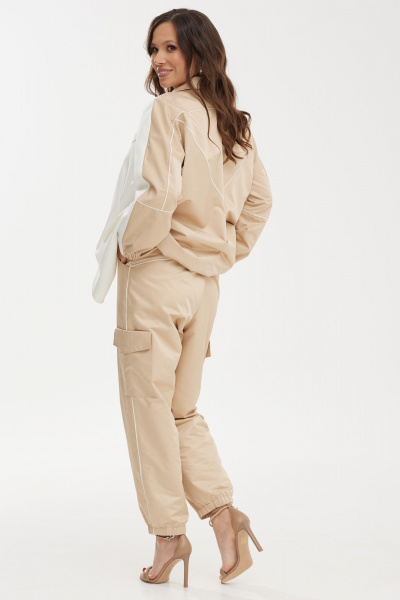 Костюм: жакет-бомбер и карго брюки с карманами из текстиля Магия моды 2474 белый-беж - фото 11