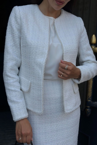 Элегантный твидовый костюм с юбкой-карандаш и отделкой тесьмой Urs 23-240-2 - фото 6