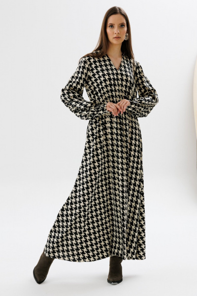 Демисезонное платье приталенного силуэта с разрезом и эластичной тесьмой NikVa 560-2 чёрно-беж_гус_лапка - фото 7