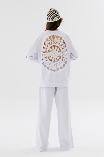 Джемпер свободного кроя с вязаным декором NikVa 704-3 молоко - фото 3