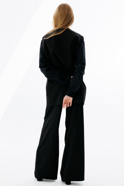 Деловой трёхпредметный костюм из текстиля с жилетом и галстуком NikVa 708-2 чёрный+чёрно-белая_гусиная_лапка - фото 4