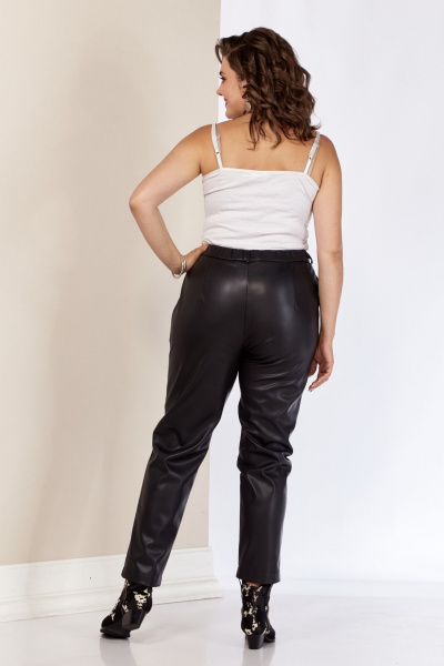 Брюки из экокожи с высокой посадкой и боковыми карманами AVA fashion М-072 черный - фото 10