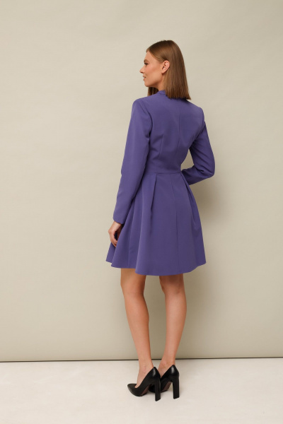 Платье на запах из текстиля с пуговицами и женственными вытачками PUR PUR 11-131 - фото 4