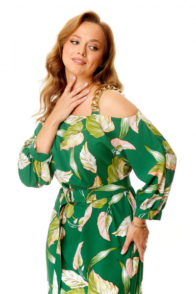 Нарядное платье с летучей мышью и декоративной цепью VI ORO VR-1141 зеленый+листья - фото 8