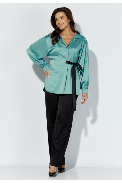 Комплект блуза и брюки из текстиля с регулируемым поясом TAiER 1301 бирюза_черный - фото 5