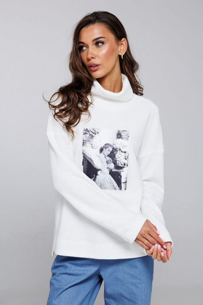 Демисезонный трикотажный джемпер с печатью «Girl» Butеr 2891 молочный - фото 1