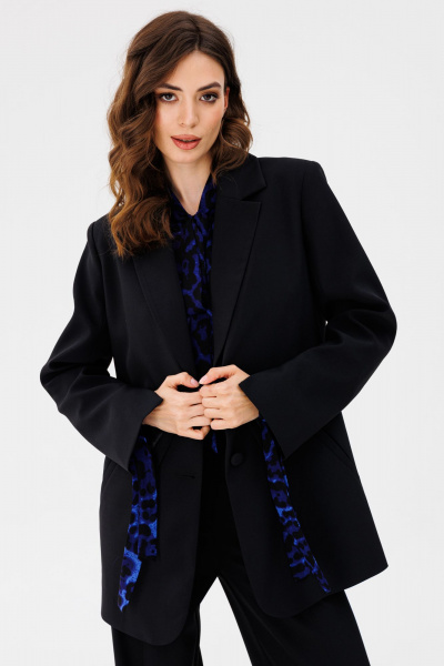 Жакет из костюмной ткани полуприлегающий демисезон EOLA 2599 черный - фото 6