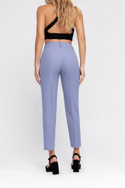 Укороченные прямые брюки из текстильной ткани PiRS 4638 лаванда - фото 4