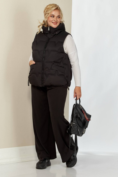 Черный жилет с капюшоном и утеплением на синтепоне Shetti 2153 черный - фото 3