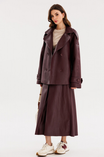 Юбка из экокожи А-образная миди с карманами и складками EOLA 2691 бордовый - фото 6