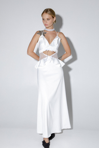 Платье-комбинация макси с воланами и кружевом PiRS 5225 молочный - фото 1