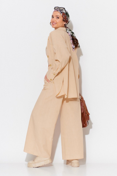 Летний бежевый костюм рубашечного стиля с брюками и жакетом Anastasia 975.1 пшеничный - фото 10